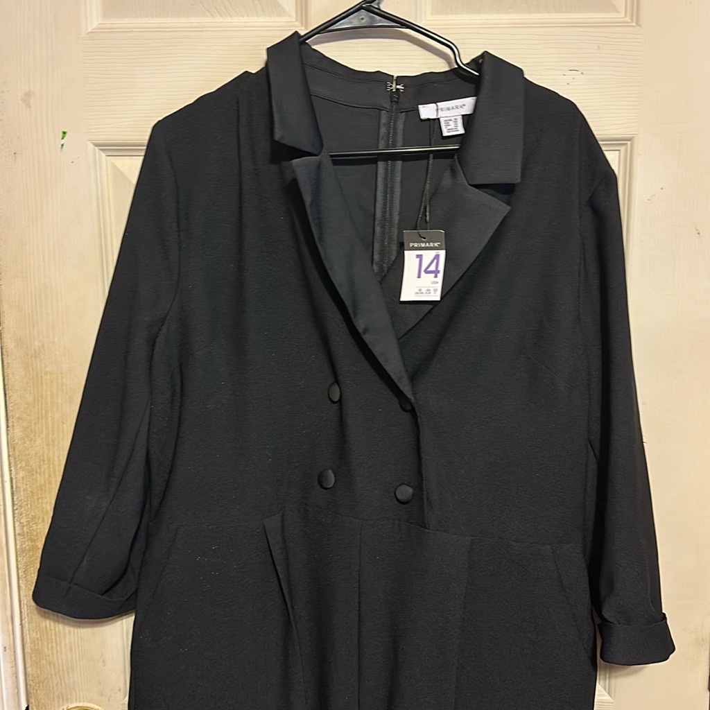 Nwt Women’s Black Long Sleeve Jumpsuit